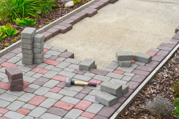 Trusted Lamont, CA Driveway Pavers Experts